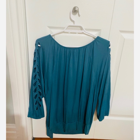 Anthropologie Deletta Catch A Glimpse Cutout Pullover Knit Tee - Picture 3 of 4